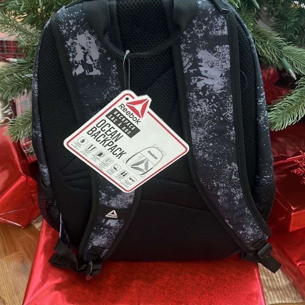 New Reebok Backpack🎒 - Picture 6 of 9